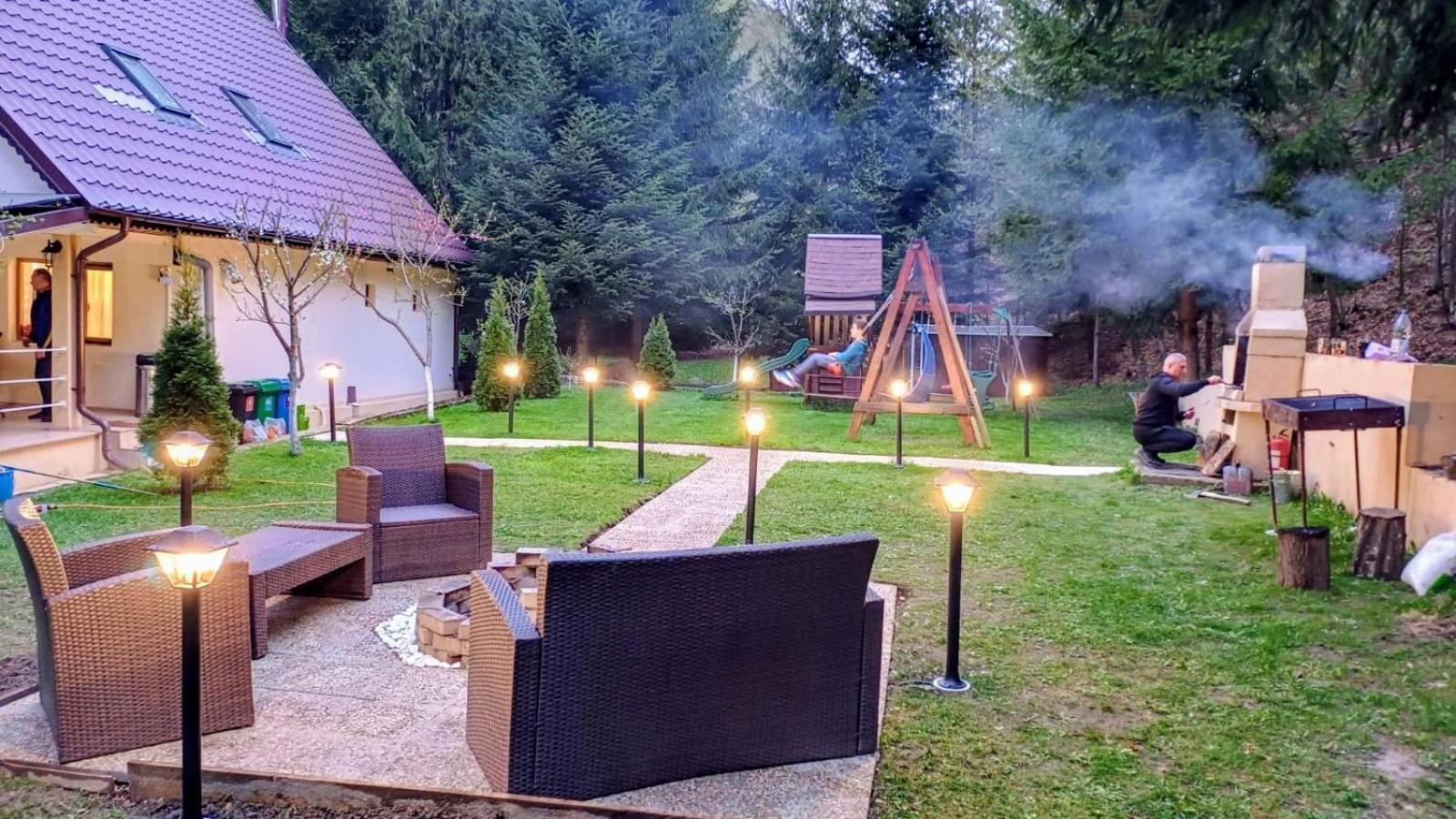Casa Aris Lepsa Vrancea Hotel Eksteriør billede
